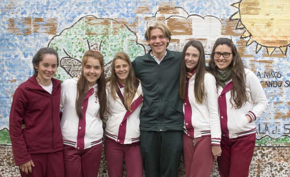 Wide 6 argentina stud friends schooluniform